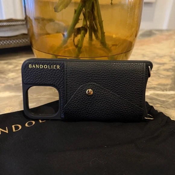 Bandolier iPhone 13 Pro Hailey Black Leather Phone Crossbody Case - Picture 4 of 6